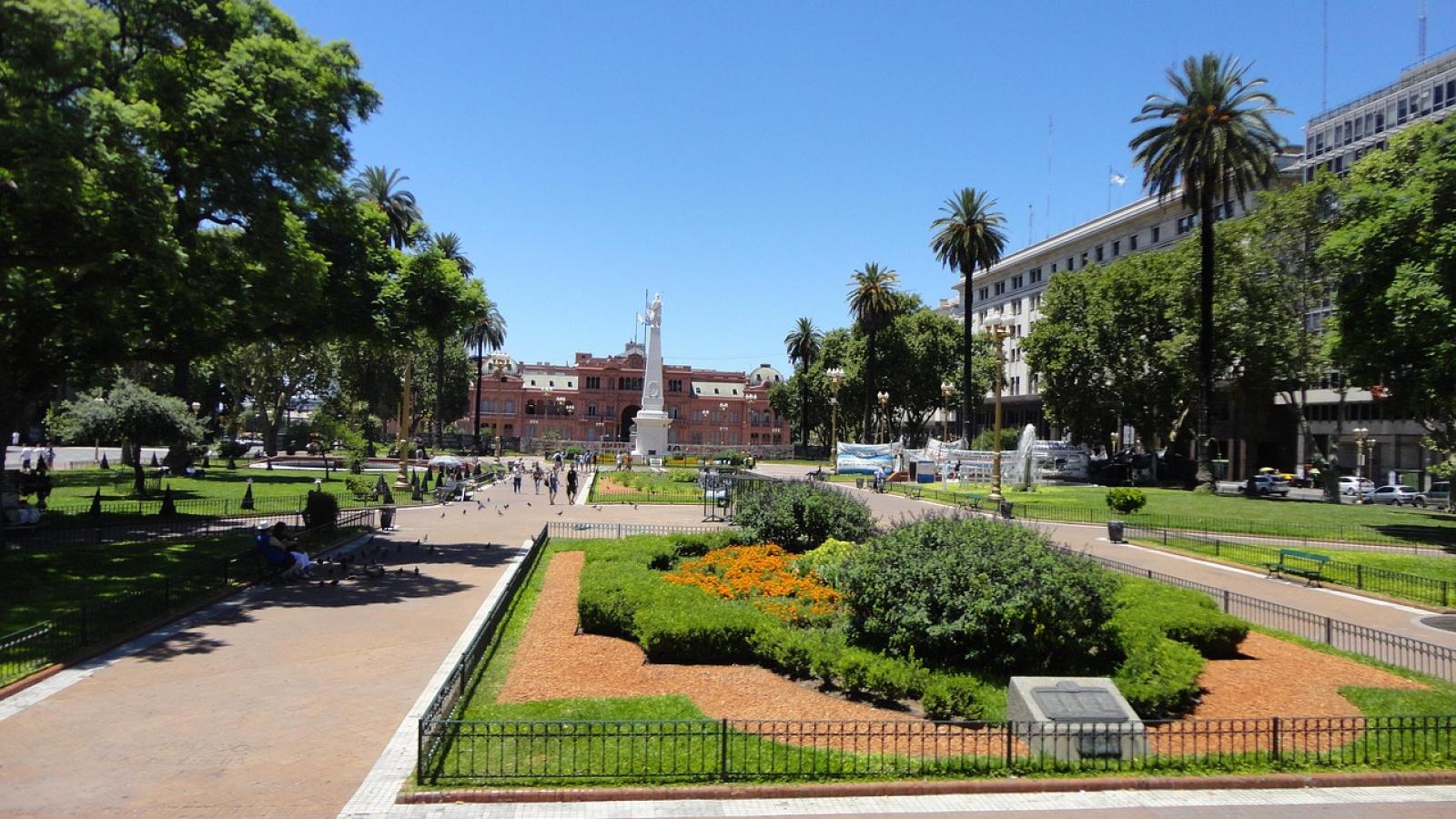 Avenida em Buenos Aires, Argentina
