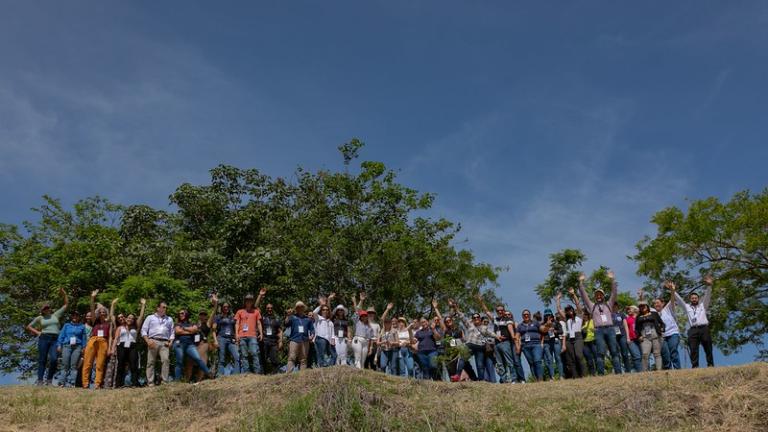 participantes da academia da cidade da costa rica 